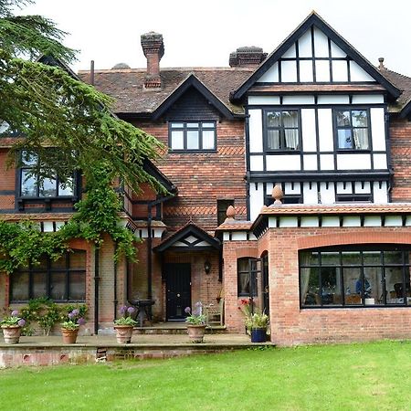 Bed and Breakfast Hambledon House Godalming Esterno foto