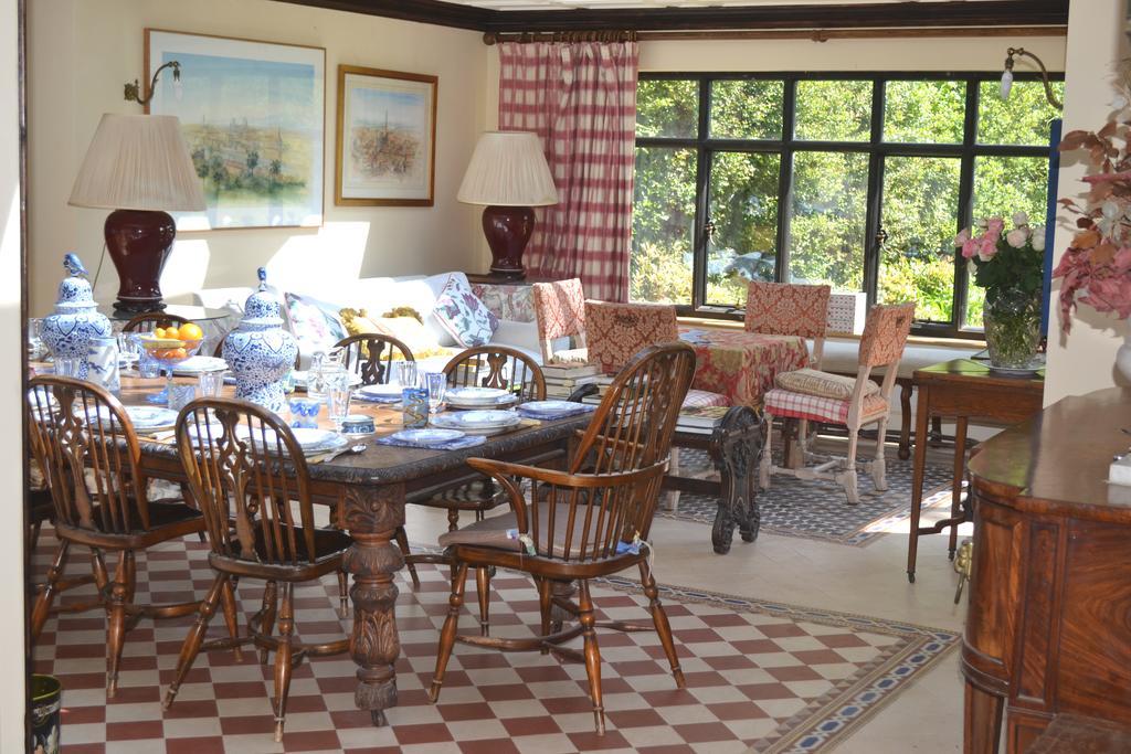 Bed and Breakfast Hambledon House Godalming Esterno foto
